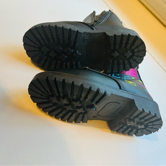 Toddler Girls Boots Black NWT size 6 - Picture 3 of 4